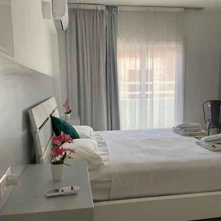 Apartment Finikoudes