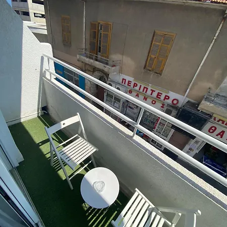 Apartment Finikoudes Larnaca